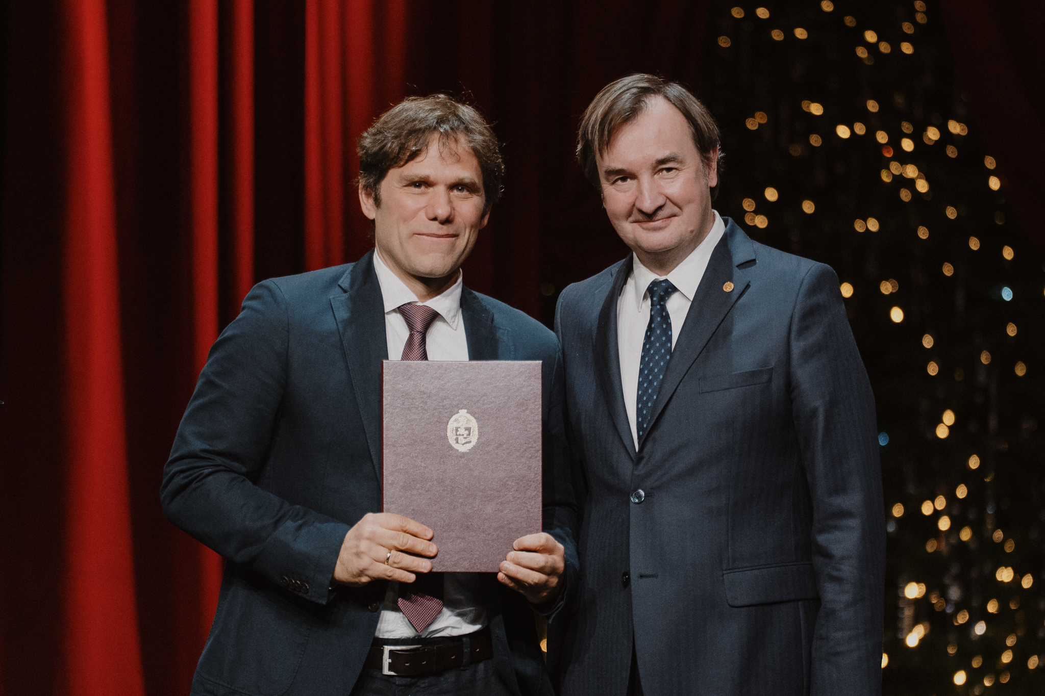 602491895 1267640175389518 668863180503977572 n