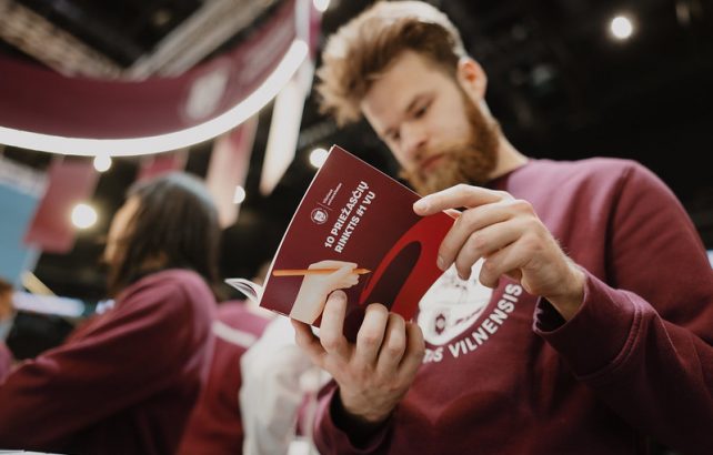 54297560681 86f01f5e00 c 642x410 1